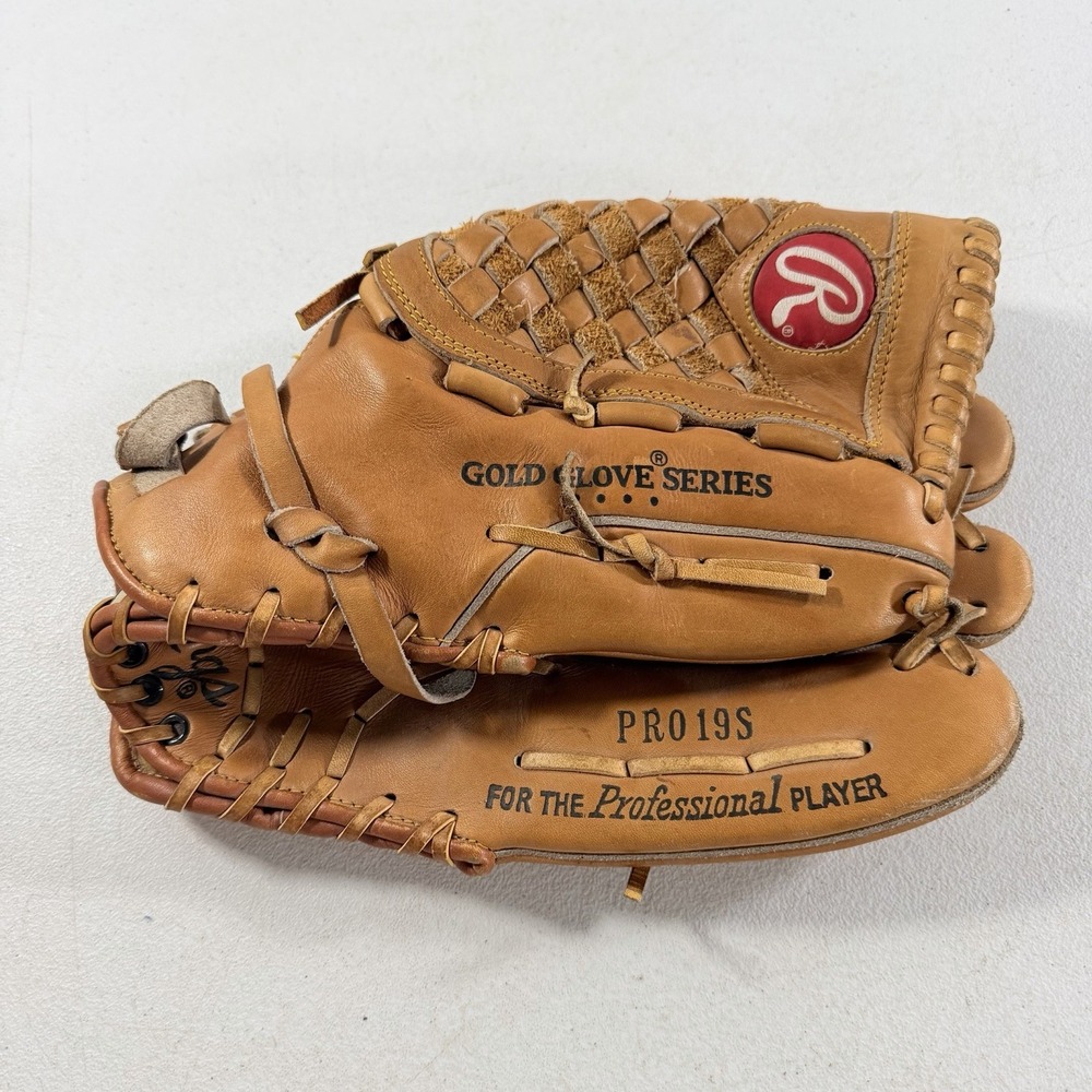 Rawlings Gold Glove Series PRO-19S 11.5" Fastback Leather Baseball Glove RHT